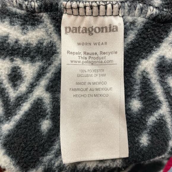 Patagonia Big Fish Ikat Print Synchilla Fleece Pullover Black White Hot Pink S - Picture 7 of 8